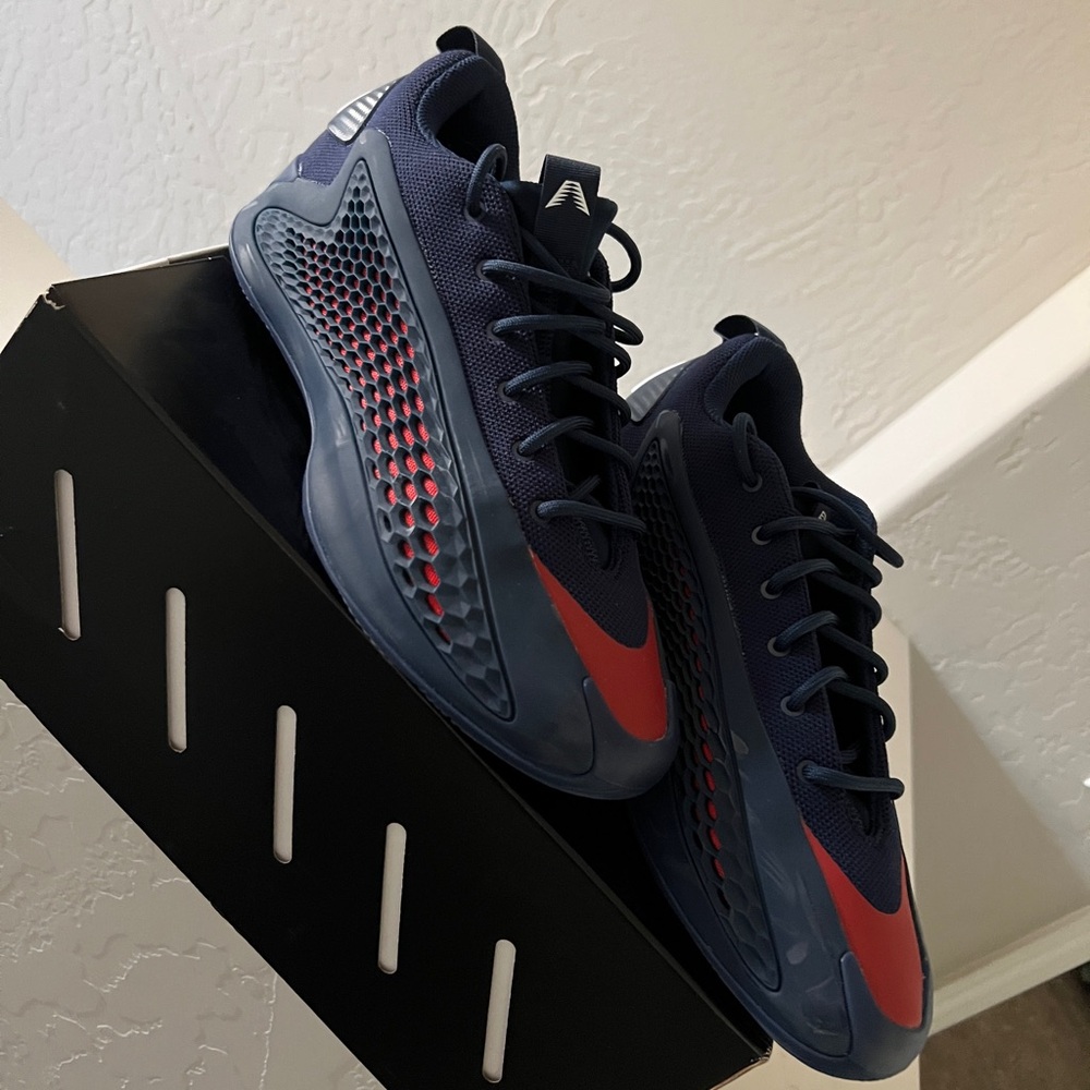 Ae1 low Sz11 Oylimpic color way!! $110 firm all sold out